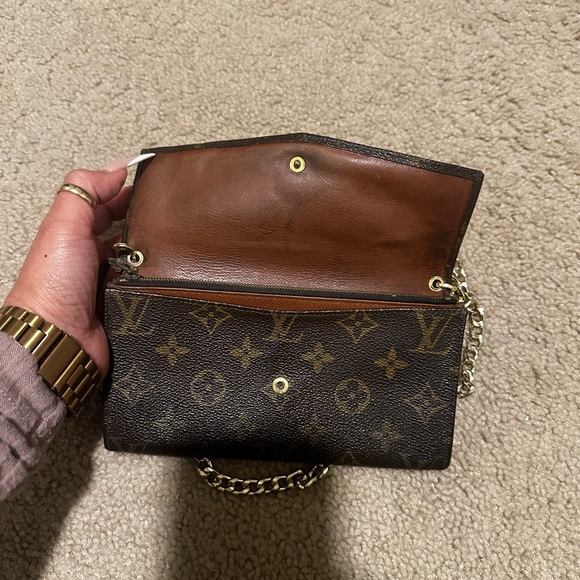 Louis Vuitton Vintage Wallet.  #851 - Picture 7 of 13